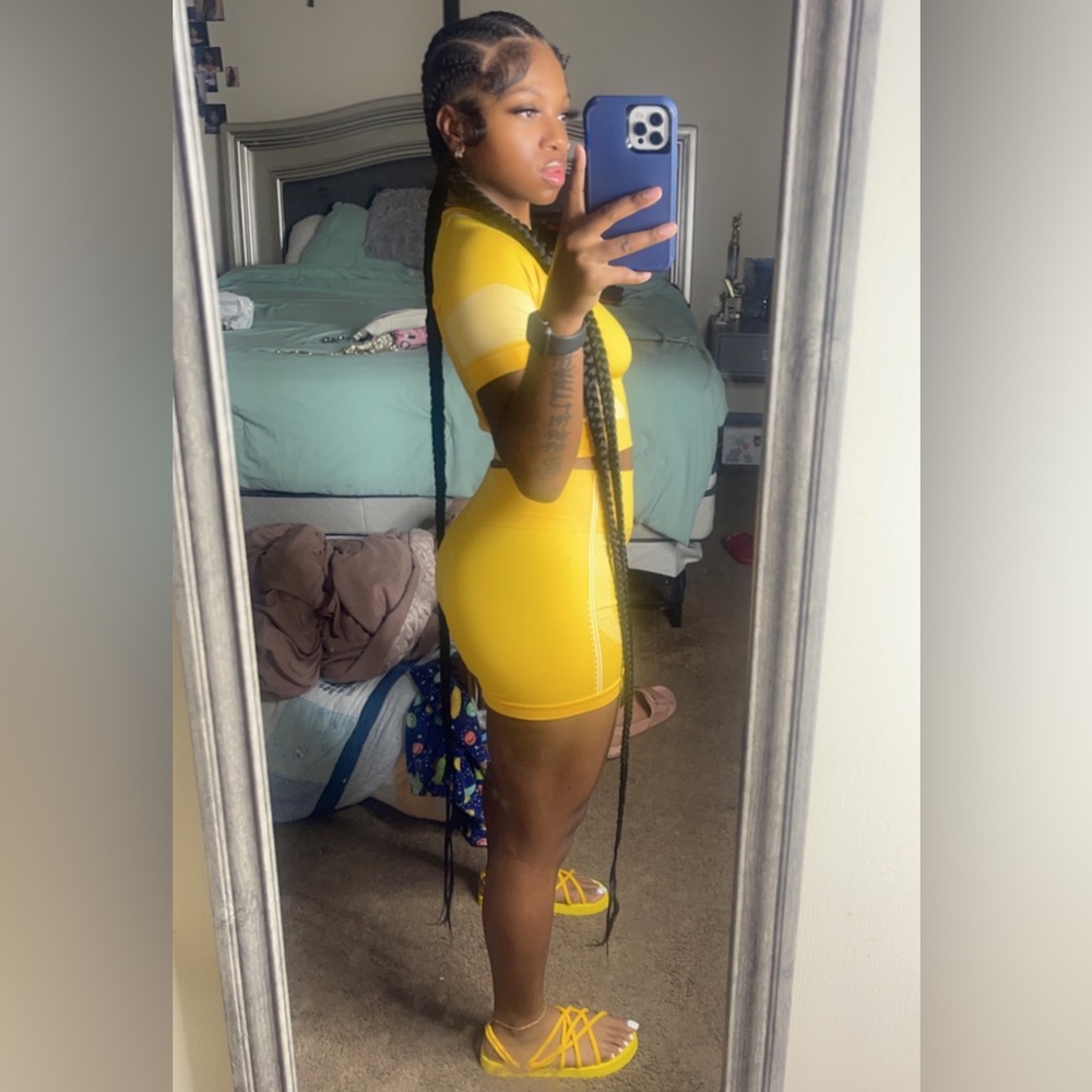 2 PIECE SET💛